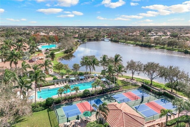 bird's eye view with a water view