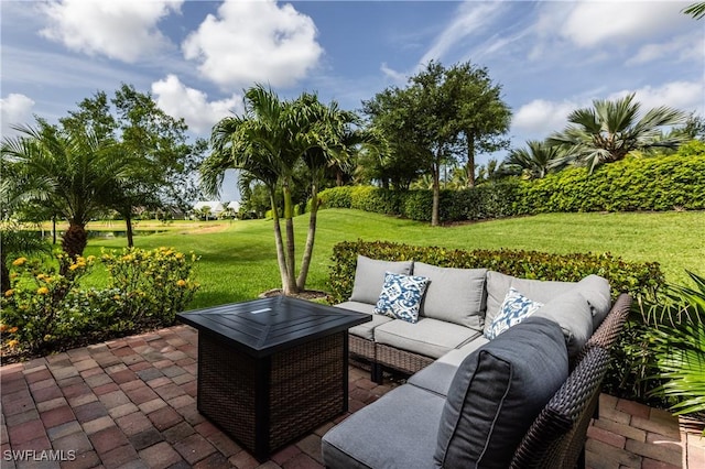 view of patio featuring outdoor lounge area