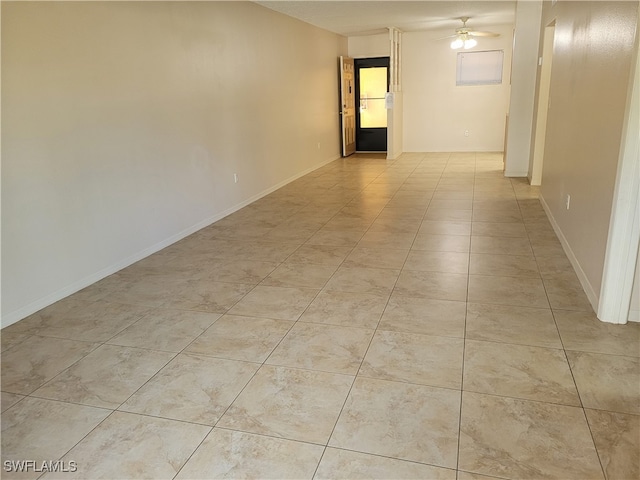 empty room with ceiling fan