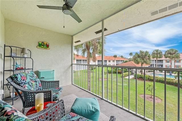 balcony with ceiling fan