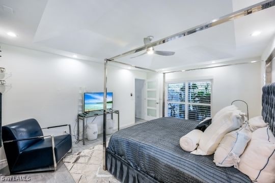 bedroom featuring ceiling fan