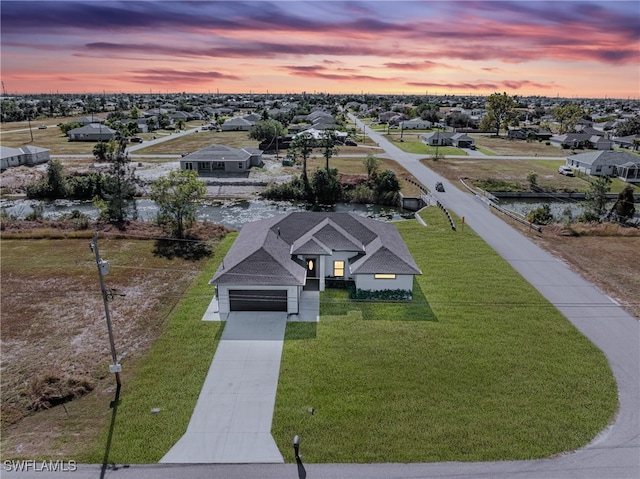 view of aerial view at dusk