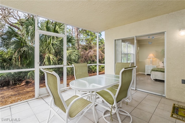 view of sunroom / solarium