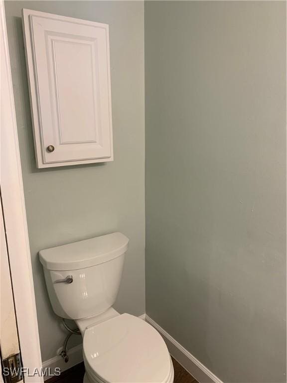 bathroom featuring toilet