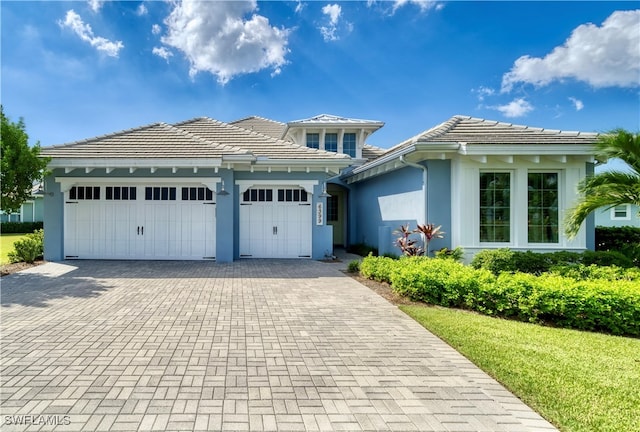 view of front of house featuring a garage