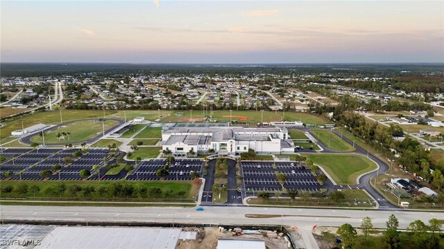 view of aerial view at dusk