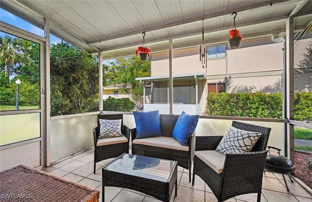 view of sunroom / solarium