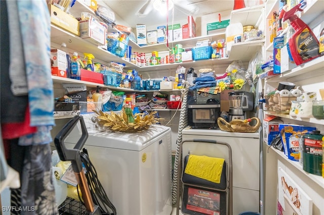 laundry room featuring independent washer and dryer