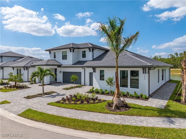 view of front of home featuring a garage