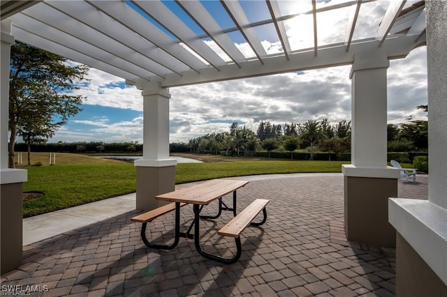 view of patio featuring a pergola