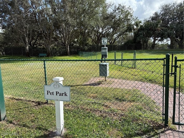 11510 Villa Grand Unit 407, Fort Myers, FL 33913 - surrounding community with a dog friendly area