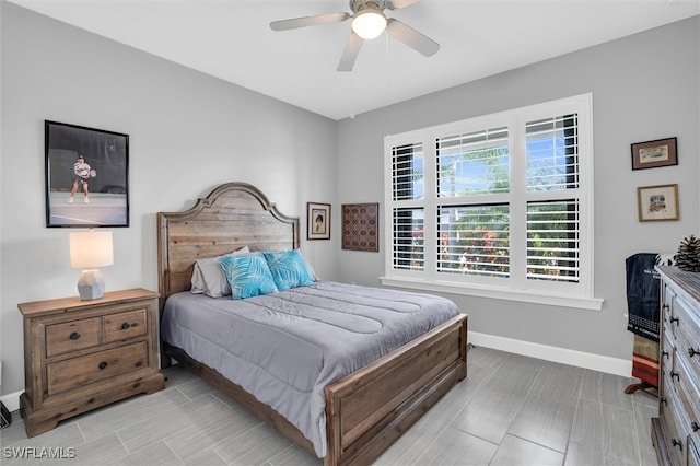 bedroom featuring ceiling fan