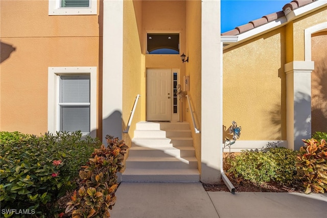 view of property entrance