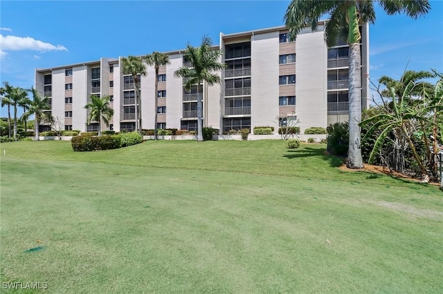 4140 Steamboat Bnd E Unit 502, Fort Myers, FL 33919 - view of apartment building / complex