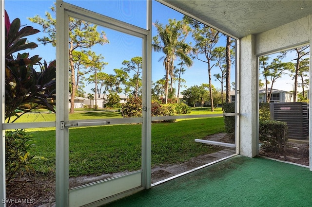 view of unfurnished sunroom