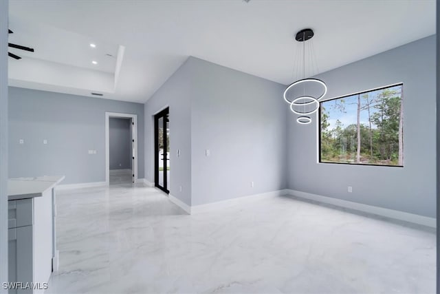 unfurnished room featuring ceiling fan