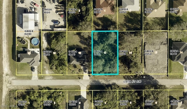 Listing photo 2 for 3012 11th St, Lehigh Acres FL 33976