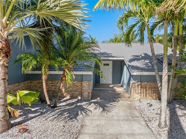 view of front of home