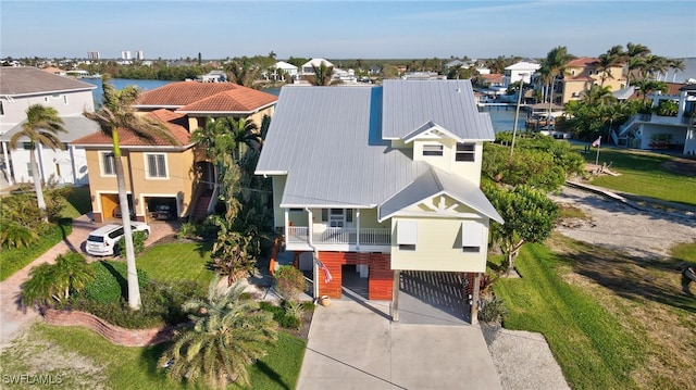 bird's eye view featuring a water view