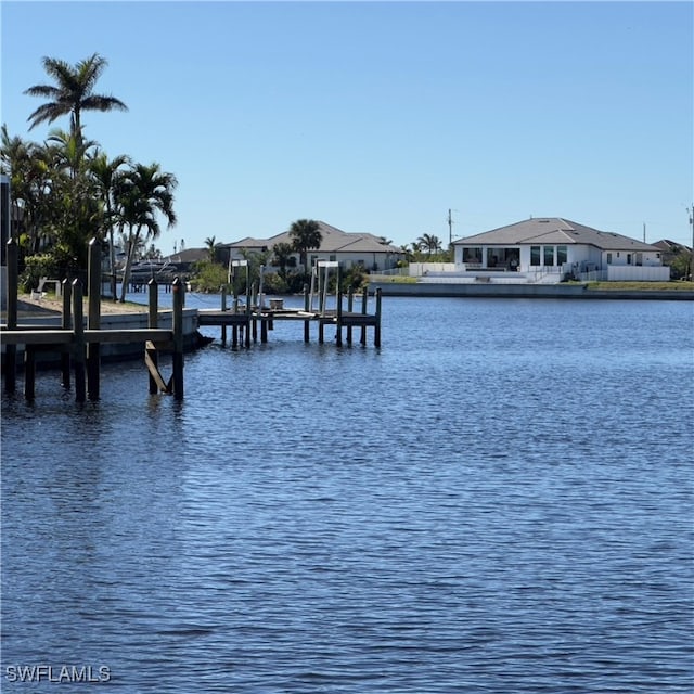 Listing photo 2 for 4120 NW 36th Ln, Cape Coral FL 33993