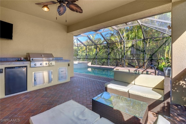 view of patio / terrace featuring outdoor lounge area, area for grilling, grilling area, and a lanai