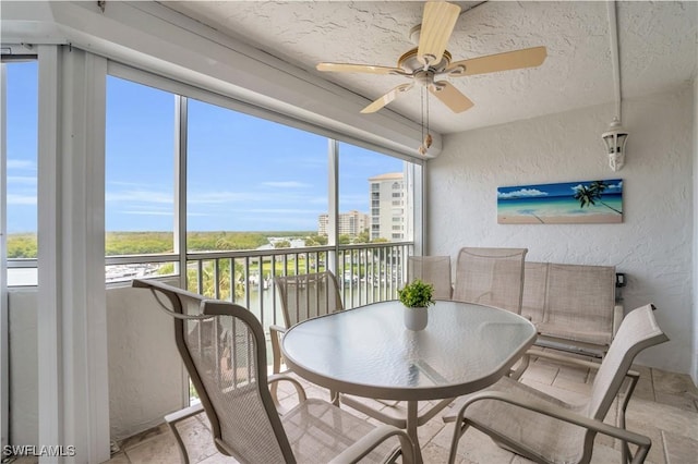 view of sunroom / solarium