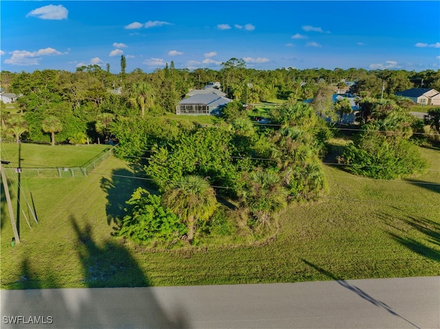 Listing photo 3 for 2231 Safe Harbour Ct, Alva FL 33920