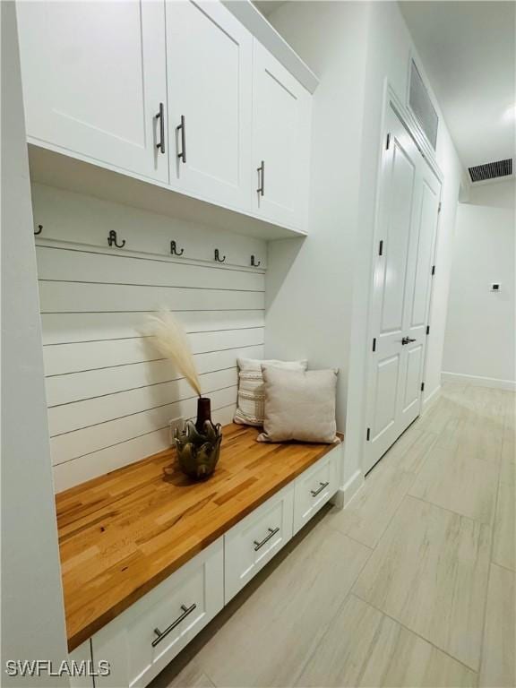 view of mudroom