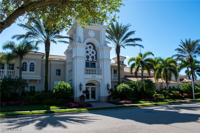 view of building exterior