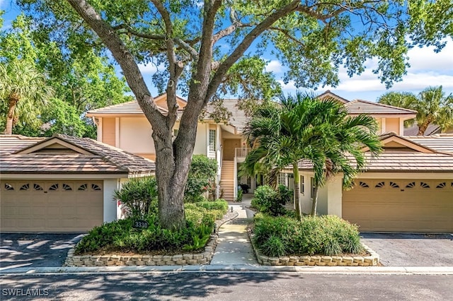 view of front of property featuring a garage