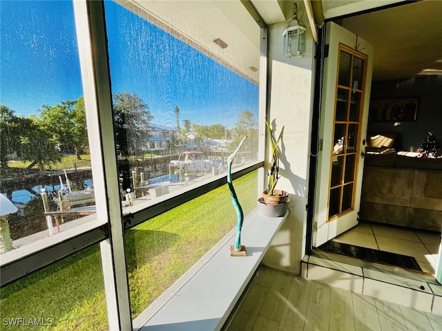 view of sunroom / solarium