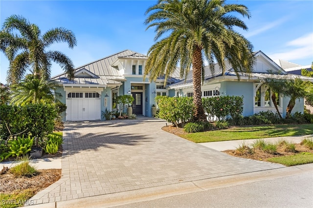 view of front of house featuring a garage