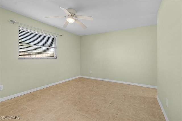 unfurnished room featuring ceiling fan