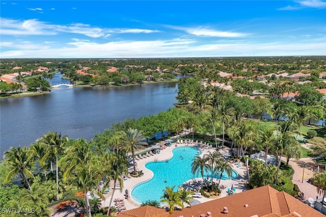 bird's eye view featuring a water view