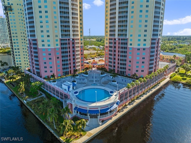 bird's eye view featuring a water view