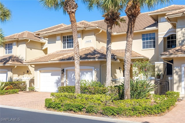 view of front of home with a garage