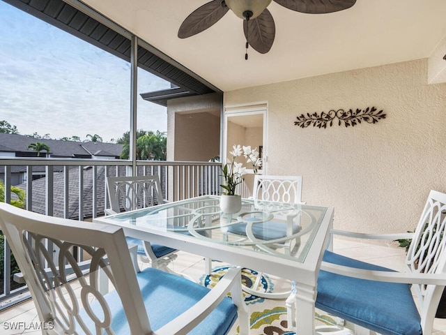 balcony featuring ceiling fan