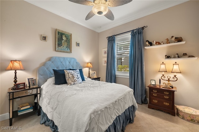 bedroom featuring ceiling fan