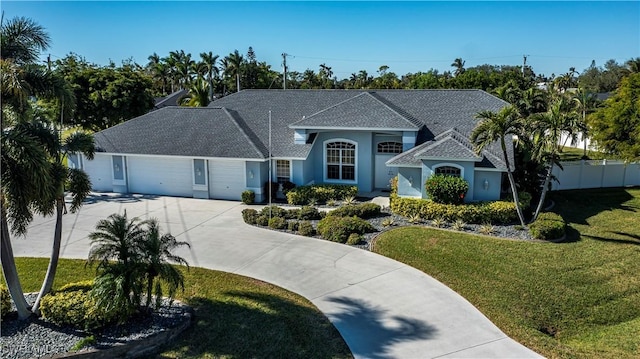 view of front of house with a front lawn