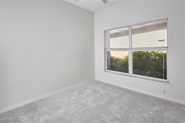 view of carpeted spare room