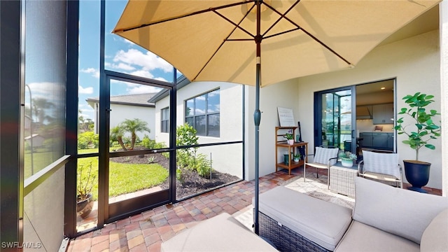 view of sunroom / solarium