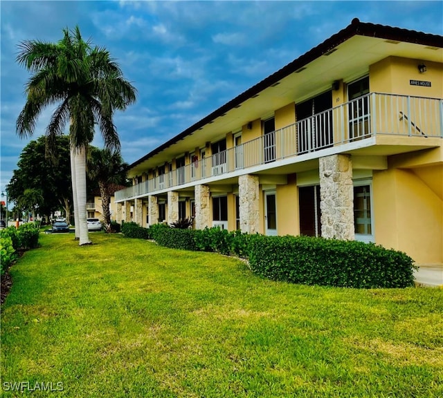 view of building exterior