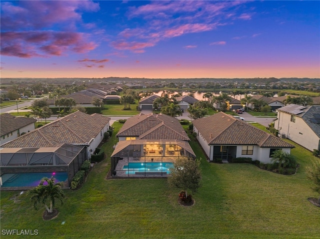 view of aerial view at dusk