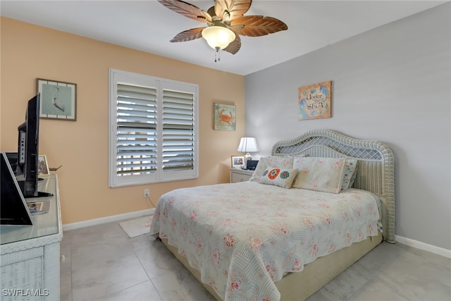 bedroom with ceiling fan