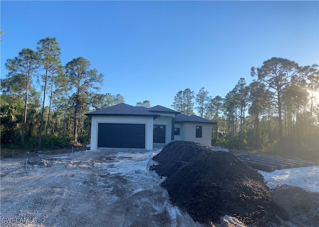 view of front of house with a garage