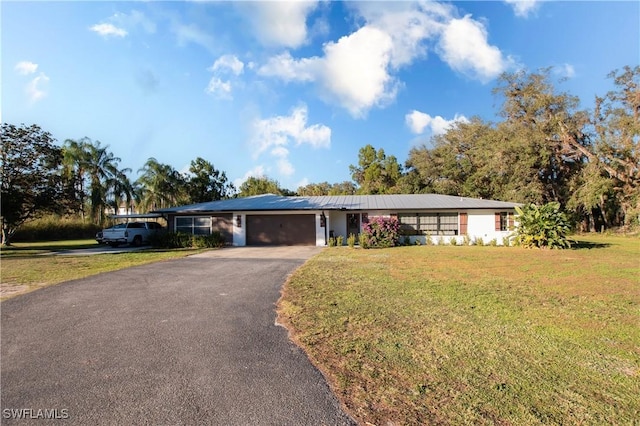 ranch-style house with a front yard