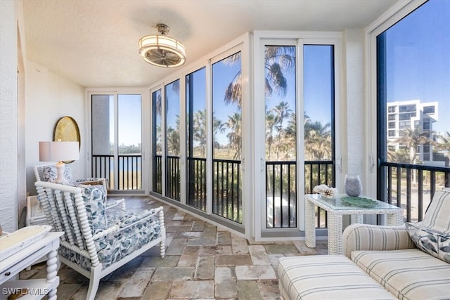 view of sunroom / solarium