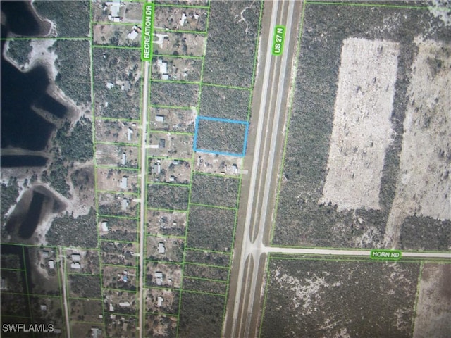 Listing photo 2 for 750 US Highway 27 N, Venus FL 33960