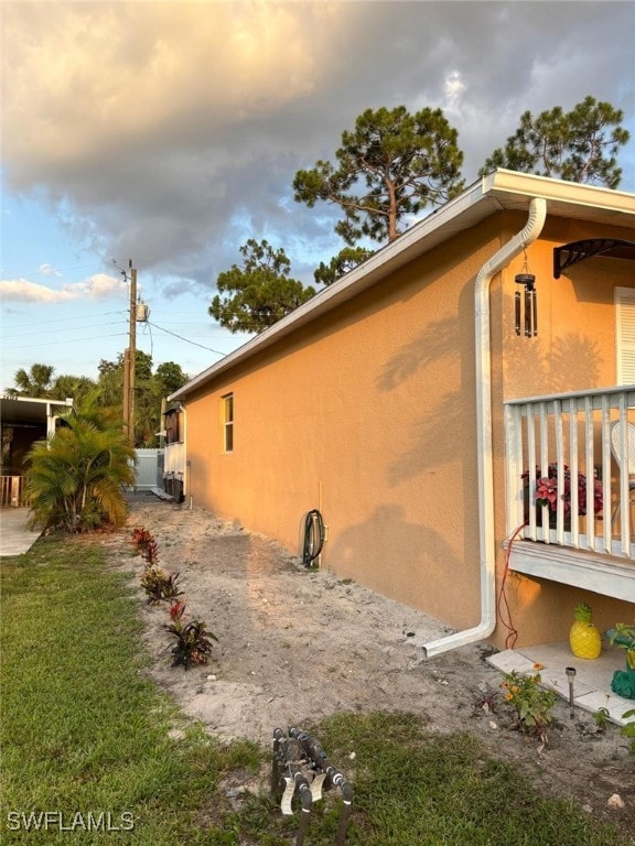 view of side of property