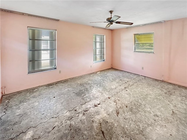 empty room with ceiling fan